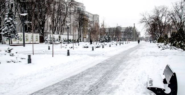 Погода в Днепропетровске в ноябре. Средняя температура воздуха. Подробные данные за год.