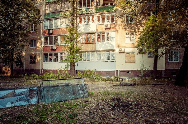 Эта сторона улицы наиболее опасна при артобстреле фото