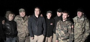 Из плена ДНР освободили двух украинских военных [Фото]