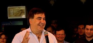 Появились подробности и видео закрытой встречи Саакашвили с Автомайданом и Правым Сектором