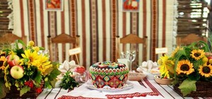 Все наелись: в Одесской области накрыли рекордный для Украины 140-метровый стол