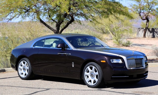 Rolls-Royce за 9 мільйонів 74-річної свекрухи Львівської митниці «засвітився» у Монако.