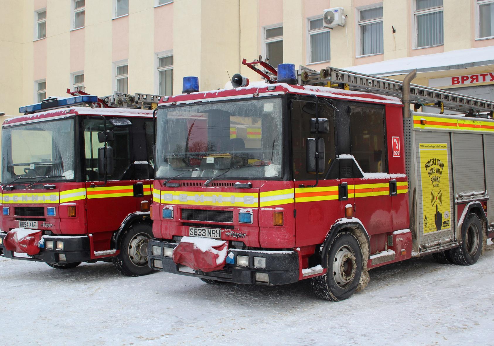 В Полтаву приехали три шотландские пожарные машины - Полтава Vgorode.ua