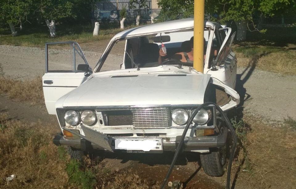 Под Запорожьем мужчину прижало в авто. Фото: ГСЧС