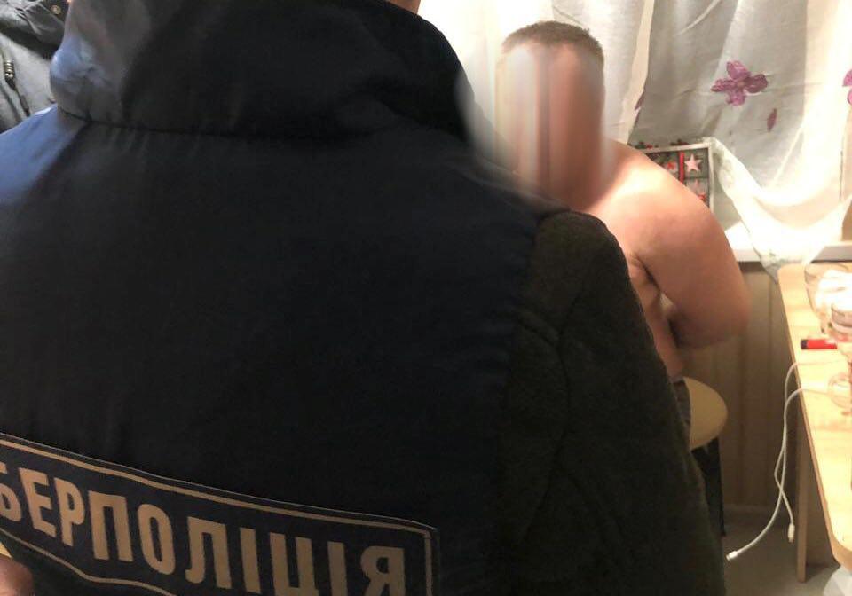 Полтавский суд отпустил под залог киевлянина, снимавшего детское порно