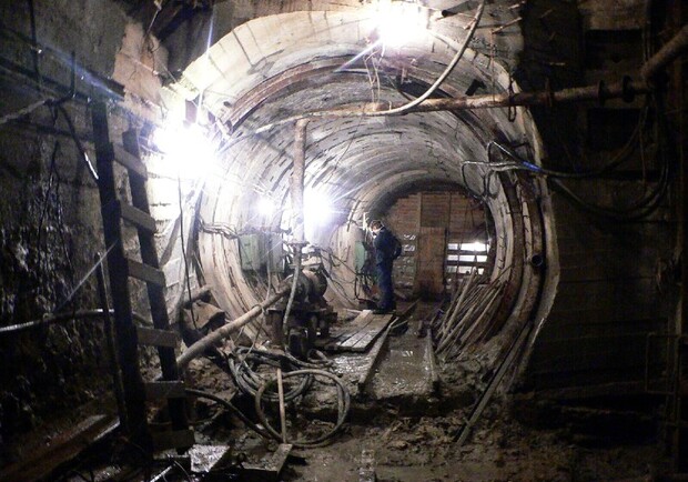Вскоре Дарница обзаведется новым коллектором.

Фото с сайта www.hiddenside.ru