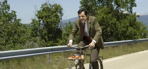 Работа кипит: на Нивках появится новая велосипедная дорожка