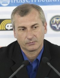 Главный тренер запорожского "Металлург" Олег Лутков.
Фото www.fcmetalurg.com.
