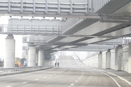 Дарницкий мост частично работает с 17 декабря.
Фото Артема Пастуха, "КП в Украине".