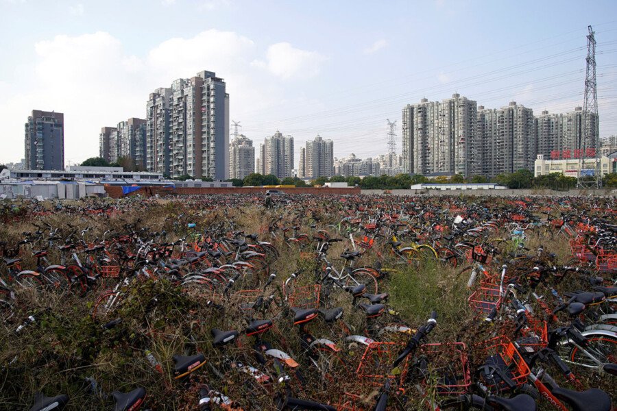 Кладбище велосипедов в Китае Фото: vc.ru