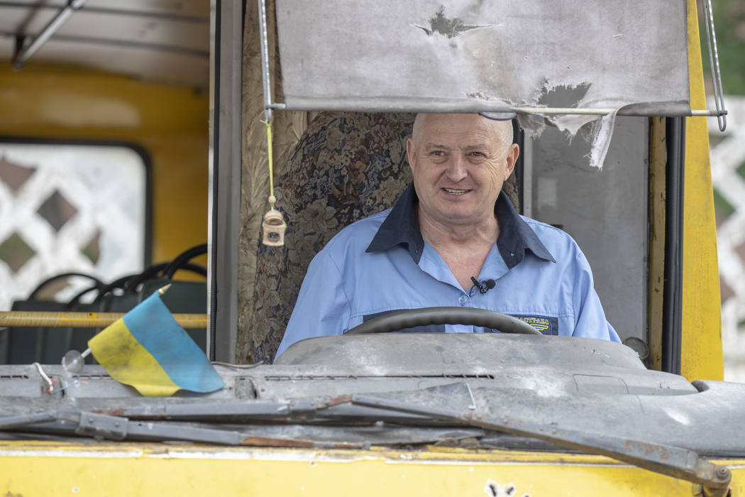 В КГГА рассказали о водителях, которые спасали людей из пригорода Киева. || Фото: КГГА