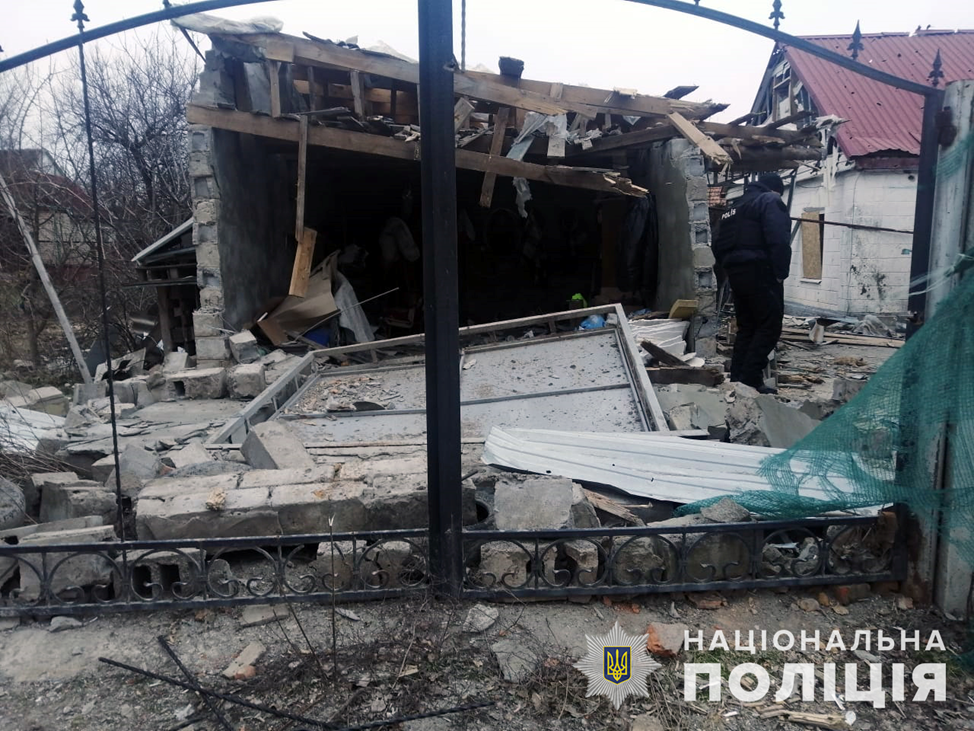 "Последствия вражеских обстрелов в Запорожской области – || фото: zp.npu.gov.ua"