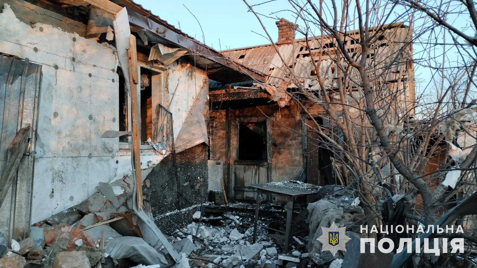 "Последствия вражеского обстрела – || фото: zp.npu.gov.ua"