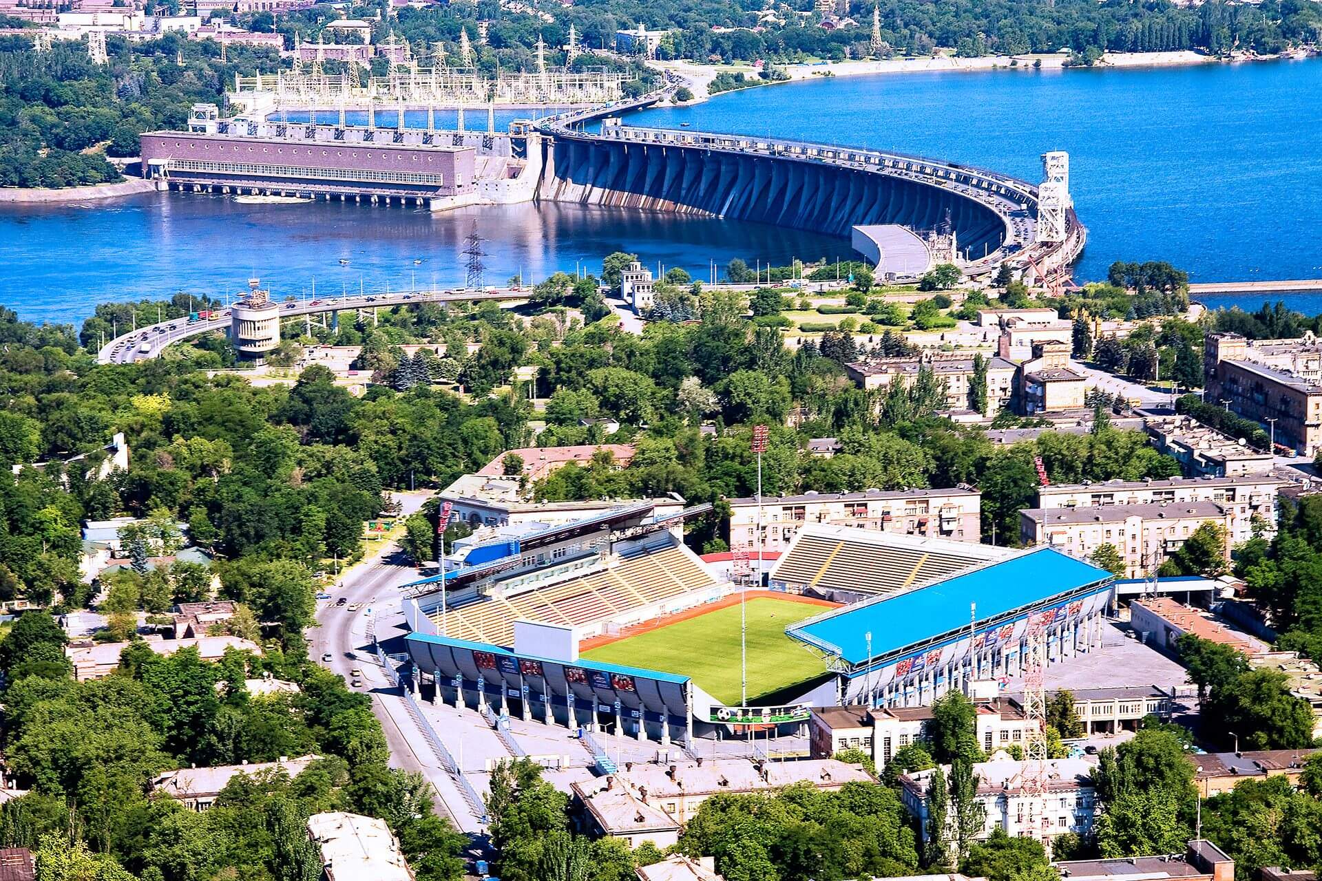"Стадион / фото: stadion.zp.ua"