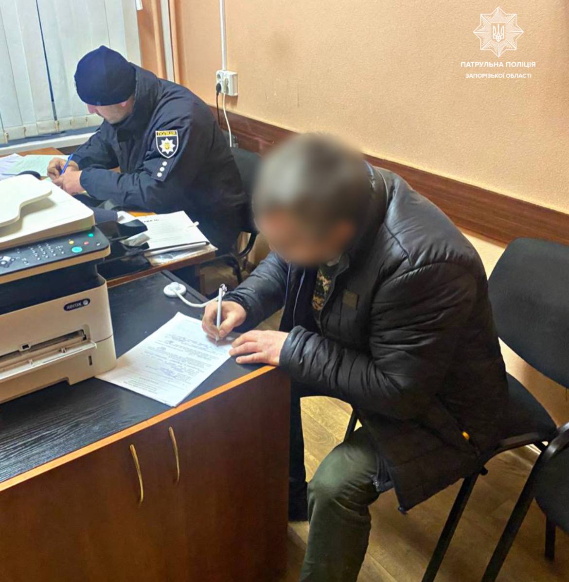 "Мужчина получил два админпротокола - || фото: t.me/patrolpolicezp"