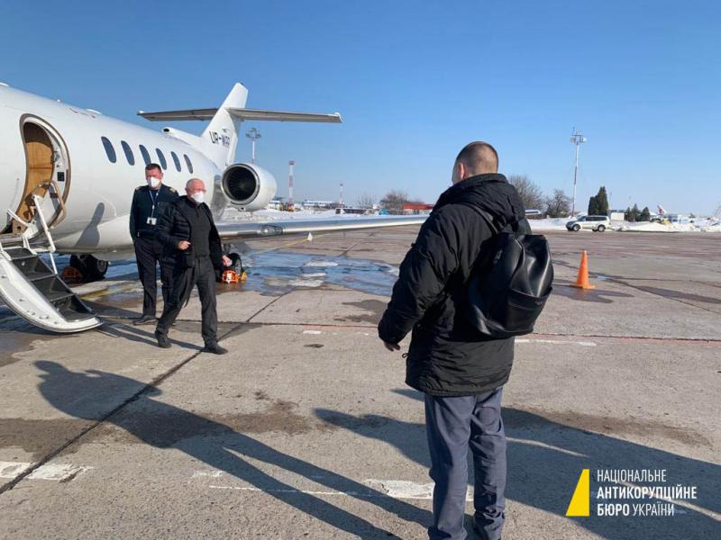 "Подозрения бывшим руководителям &quot;ПриватБанка&quot;. Фото: НАБУ"