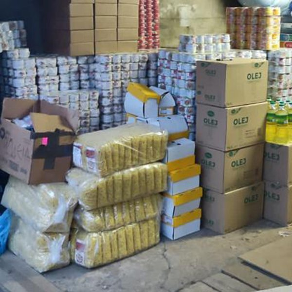 Киевский предприниматель зарабатывал деньги на продаже гуманитарной помощи. || Фото: facebook.com/kyiv.gp.gov.ua